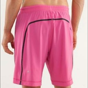 Lululemon  Shorts Men's M Pace Breaker lined GUC